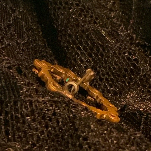 Rare finds. Pair of Antique Paste Rhinestone Victorian Era Pins - Picture 8 of 9